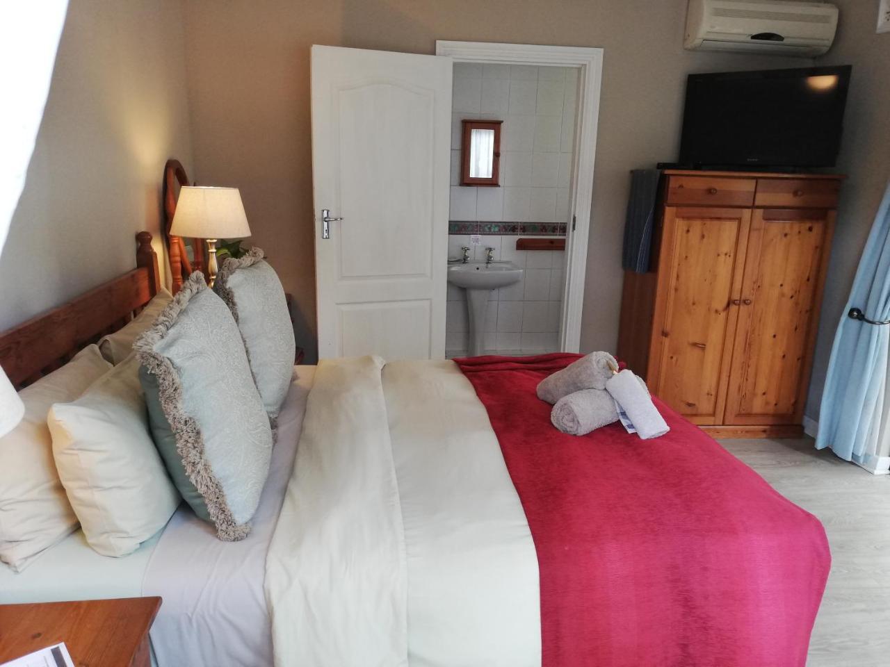 Fairway Guest House เดอร์บัน ภายนอก รูปภาพ